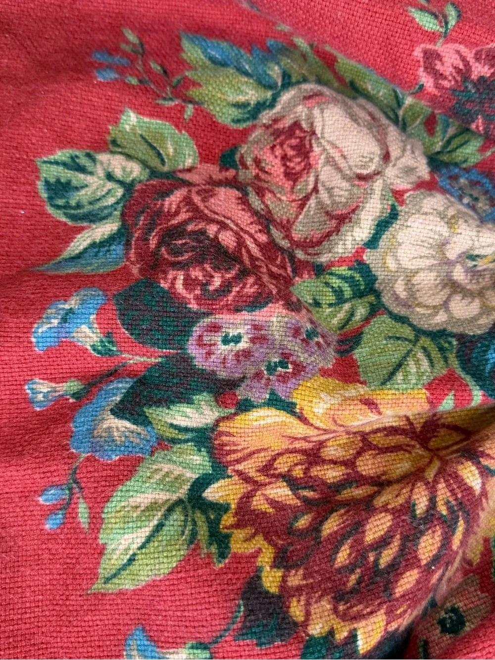 RARE Ralph Lauren Red Floral Aylesbury Queen Bedskirt & Matching Pillowcase